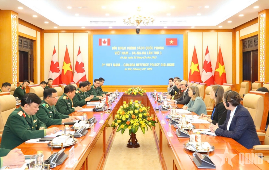/UploadStore/admin/250220 Doi thoai QP Viet Nam Canada/03.jpg